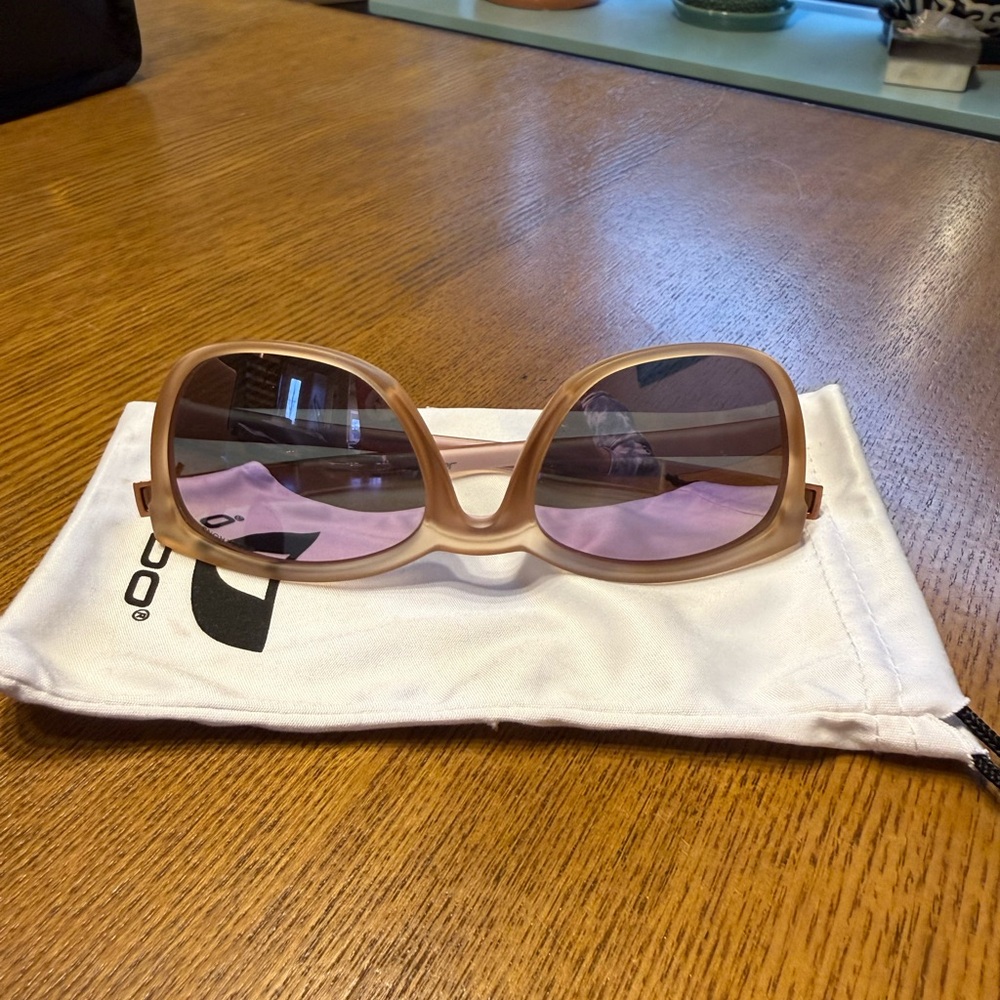 Julio Spark Sunglasses EUC